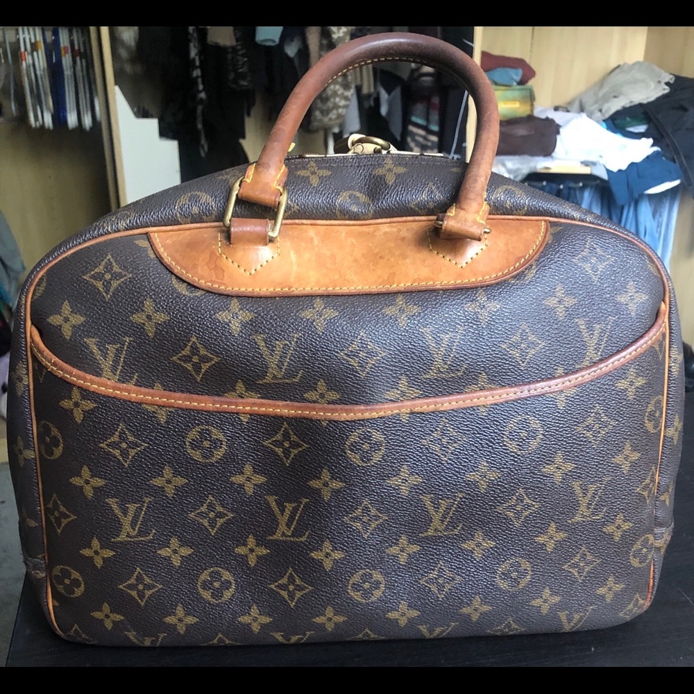 Louis Vuitton bag